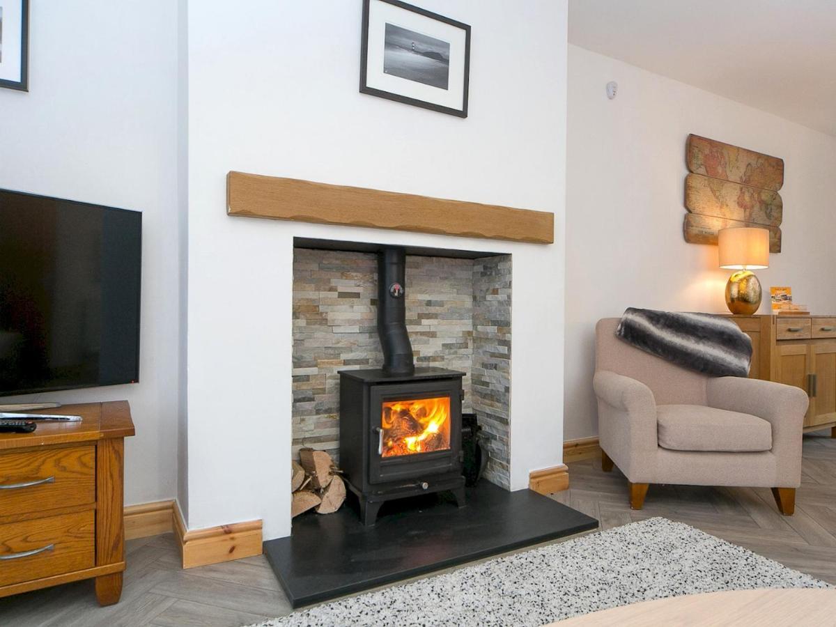 Pass The Keys Modern Coastal Home In Bull Bay Amlwch Exterior foto